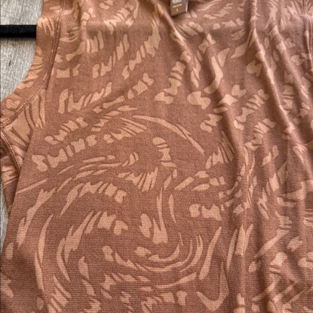 SKIMS sheer Bodysuit in Brown Pattern - Picture 3 of 6